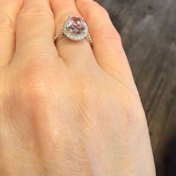 Stunning 5ct Pink Ice CZ Sterling Silver Ring Size 6 Womens Statement Accessory - Picture 7 of 11